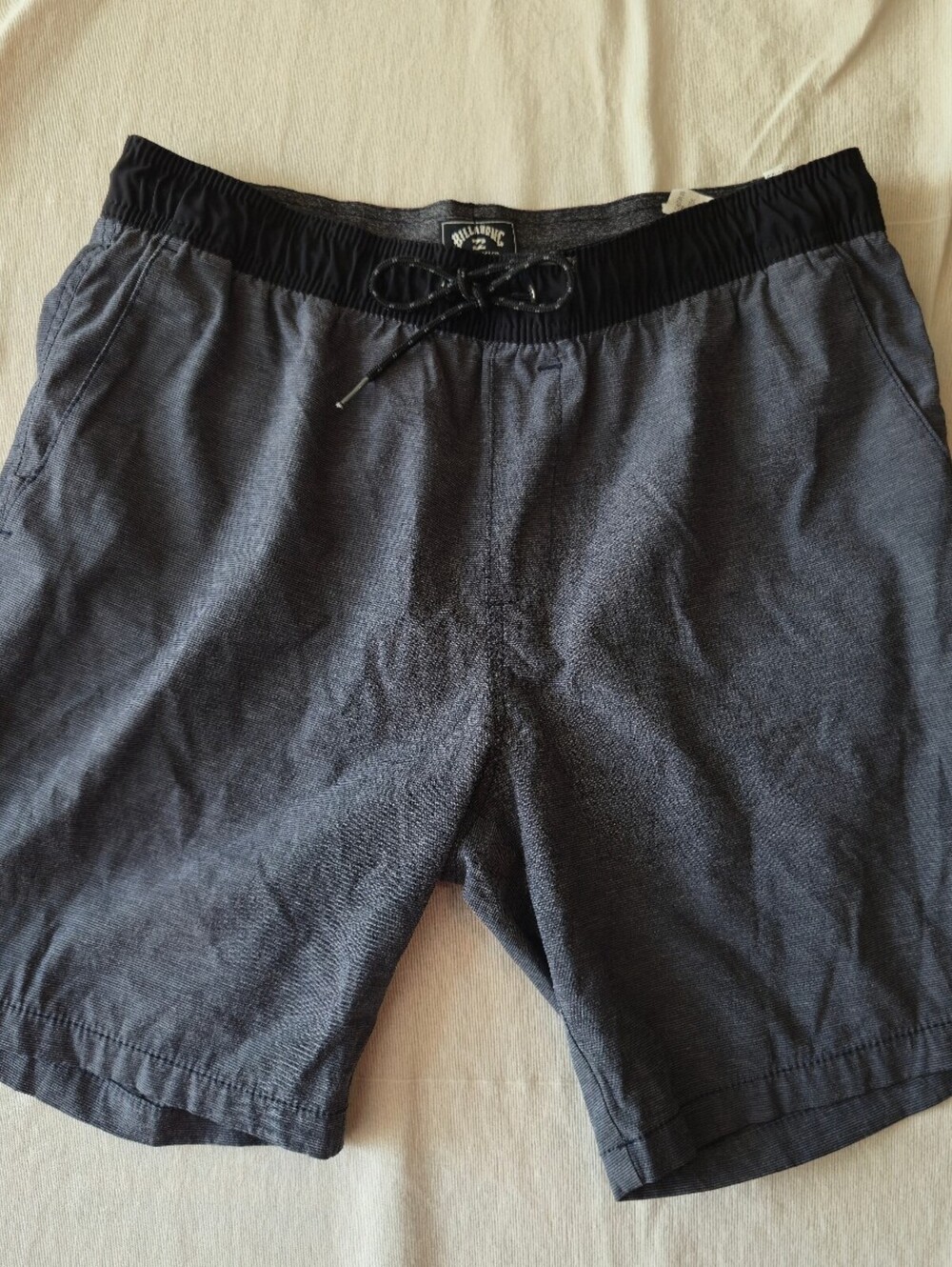 Billabong Recycler Men's Swim Shorts Medium Gray with Black Waistband